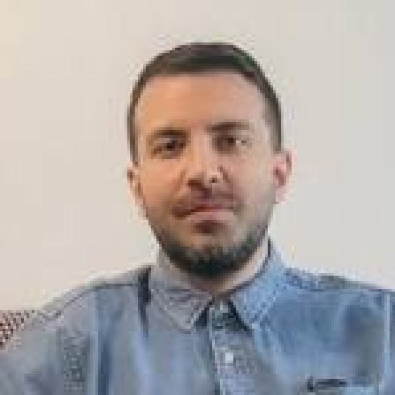 نیما میرزا محمدی